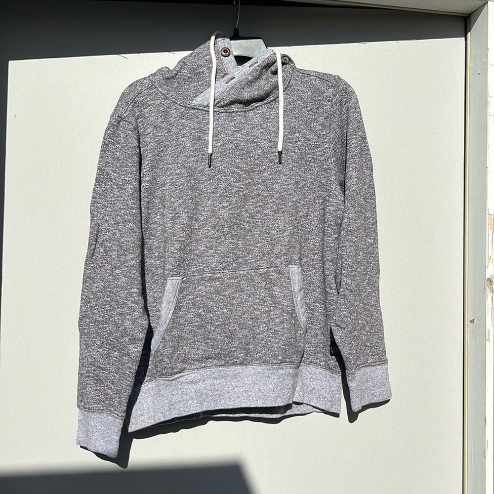 Men’s Express Fleece kangaroo hoodie in size SMALL